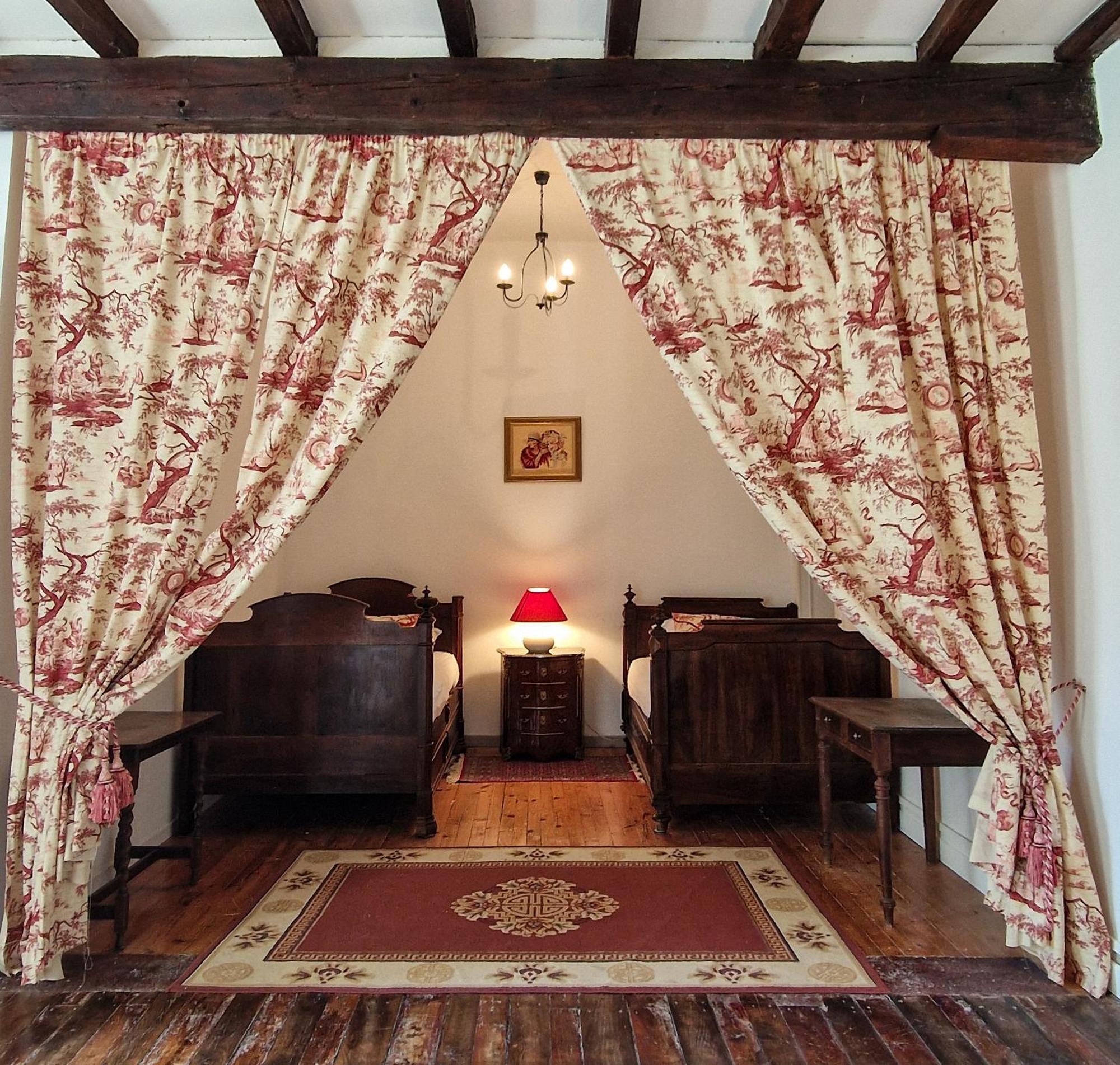 Le Manoir De Lisle Hotell Exteriör bild